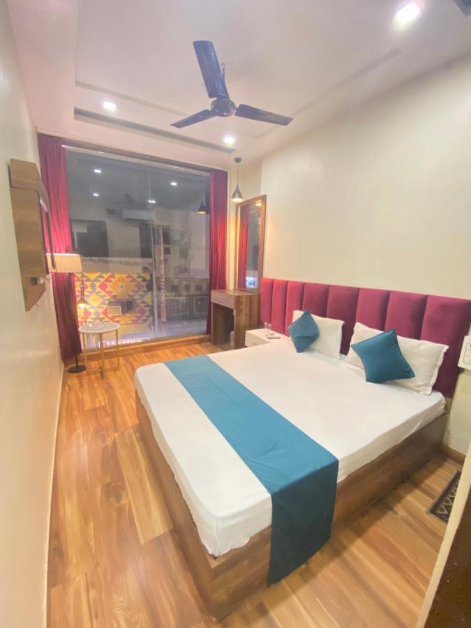 Hotel 56 - 200 Meter From Golden Temple Amritsar Buitenkant foto